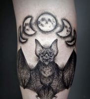 фото тату Летучая мышь от 19.11.2017 №002 — tattoo Bat — tattoo-photo.ru
