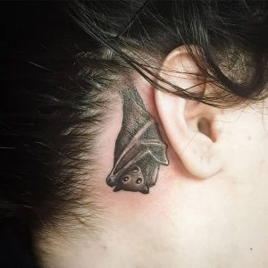 фото тату Летучая мышь от 19.11.2017 №004 - tattoo Bat - tattoo-photo.ru