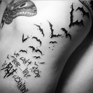 фото тату Летучая мышь от 19.11.2017 №023 - tattoo Bat - tattoo-photo.ru