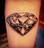 фото тату алмаз от 15.11.2017 №004 — tattoo diamond — tattoo-photo.ru
