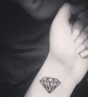 фото тату алмаз от 15.11.2017 №013 — tattoo diamond — tattoo-photo.ru