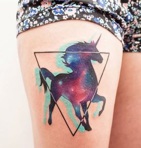 фото тату единорог от 14.11.2017 №012 - unicorn tattoo - tattoo-photo.ru