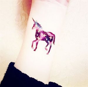 фото тату единорог от 14.11.2017 №060 - unicorn tattoo - tattoo-photo.ru