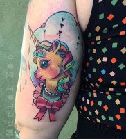 фото тату единорог от 14.11.2017 №066 — unicorn tattoo — tattoo-photo.ru