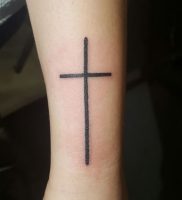 фото тату крест от 23.11.2017 №005 — tattoo cross — tattoo-photo.ru