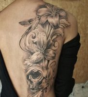 фото тату лилия от 19.11.2017 №017 — tattoo lily — tattoo-photo.ru