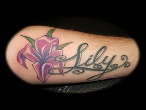 фото тату лилия от 19.11.2017 №086 - tattoo lily - tattoo-photo.ru