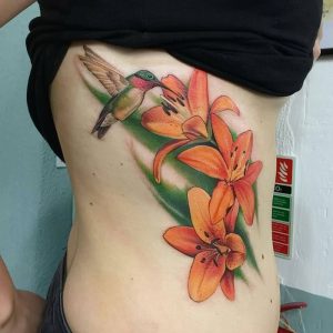 фото тату лилия от 19.11.2017 №090 - tattoo lily - tattoo-photo.ru