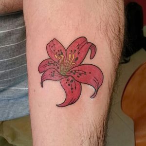 фото тату лилия от 19.11.2017 №113 - tattoo lily - tattoo-photo.ru