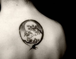 фото тату луна от 19.11.2017 №012 - tattoo moon - tattoo-photo.ru