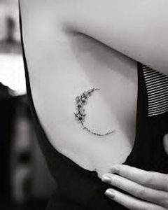 фото тату луна от 19.11.2017 №073 - tattoo moon - tattoo-photo.ru