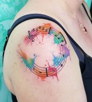 фото тату с нотами от 16.11.2017 №008 — tattoo with notes — tattoo-photo.ru