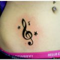 Значение татуировки «Скрипичный ключ» - фото