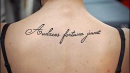 Татуировки и их значение надписи - фото
