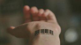 Что значит штрих-код в тату - фото