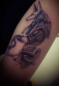 фото тату Анубис от 15.11.2017 №034 - Anubis tattoo - tattoo-photo.ru