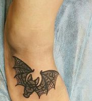 фото тату Летучая мышь от 19.11.2017 №006 — tattoo Bat — tattoo-photo.ru