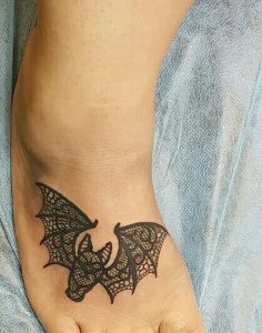 фото тату Летучая мышь от 19.11.2017 №006 - tattoo Bat - tattoo-photo.ru