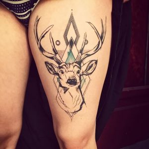 фото тату Олень от 15.11.2017 №037 - tattoo Deer - tattoo-photo.ru