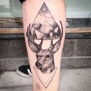 фото тату Олень от 15.11.2017 №047 - tattoo Deer - tattoo-photo.ru