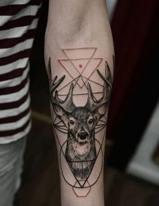 фото тату Олень от 15.11.2017 №063 - tattoo Deer - tattoo-photo.ru