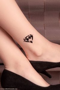 фото тату алмаз от 15.11.2017 №038 - tattoo diamond - tattoo-photo.ru