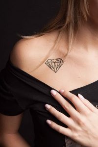 фото тату алмаз от 15.11.2017 №040 - tattoo diamond - tattoo-photo.ru