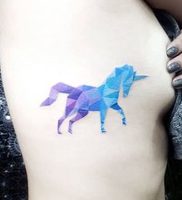 фото тату единорог от 14.11.2017 №011 — unicorn tattoo — tattoo-photo.ru