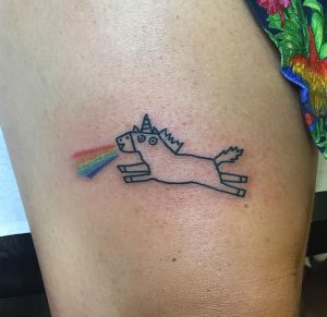 фото тату единорог от 14.11.2017 №046 - unicorn tattoo - tattoo-photo.ru