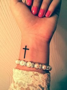 фото тату крест от 23.11.2017 №002 - tattoo cross - tattoo-photo.ru