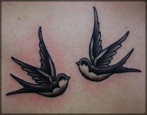 фото тату ласточка от 18.11.2017 №007 - tattoo swallow - tattoo-photo.ru