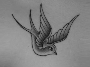 фото тату ласточка от 18.11.2017 №011 - tattoo swallow - tattoo-photo.ru