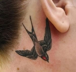 фото тату ласточка от 18.11.2017 №042 - tattoo swallow - tattoo-photo.ru