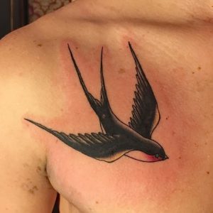 фото тату ласточка от 18.11.2017 №072 - tattoo swallow - tattoo-photo.ru