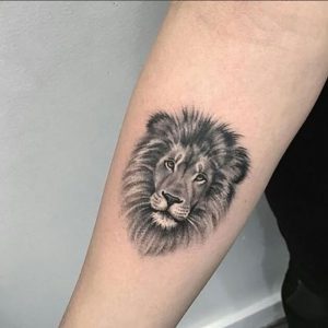 фото тату лев от 18.11.2017 №022 - tattoo lion - tattoo-photo.ru