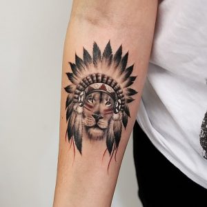 фото тату лев от 18.11.2017 №043 - tattoo lion - tattoo-photo.ru