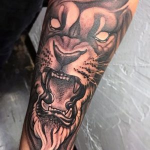 фото тату лев от 18.11.2017 №087 - tattoo lion - tattoo-photo.ru