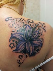 фото тату лилия от 19.11.2017 №005 - tattoo lily - tattoo-photo.ru