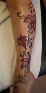 фото тату лилия от 19.11.2017 №029 - tattoo lily - tattoo-photo.ru