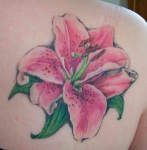 фото тату лилия от 19.11.2017 №067 - tattoo lily - tattoo-photo.ru