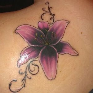 фото тату лилия от 19.11.2017 №105 - tattoo lily - tattoo-photo.ru