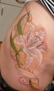 фото тату лилия от 19.11.2017 №129 - tattoo lily - tattoo-photo.ru
