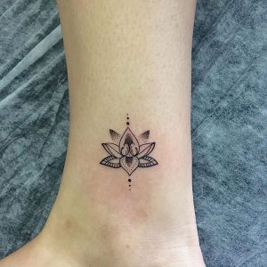 фото тату лотос от 19.11.2017 №028 - lotus tattoo - tattoo-photo.ru