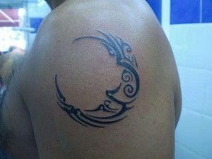 фото тату луна от 19.11.2017 №024 - tattoo moon - tattoo-photo.ru