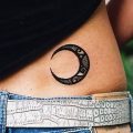 фото тату луна от 19.11.2017 №042 - tattoo moon - tattoo-photo.ru