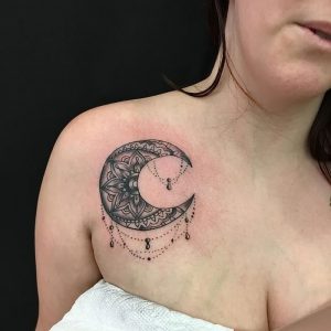 фото тату луна от 19.11.2017 №082 - tattoo moon - tattoo-photo.ru