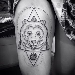 фото тату медведь от 17.11.2017 №005 - bear tattoo - tattoo-photo.ru