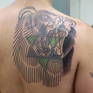 фото тату медведь от 17.11.2017 №077 - bear tattoo - tattoo-photo.ru