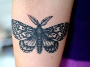 фото тату мотылек от 17.11.2017 №050 - moth tattoos - tattoo-photo.ru