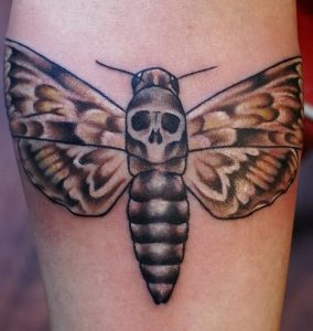 фото тату мотылек от 17.11.2017 №057 - moth tattoos - tattoo-photo.ru